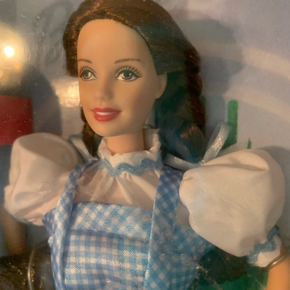 Mattel, NEW IN BOX, The Wizard of Oz, DOROTHY, Barbie, 1999, has Black dog Toto. - Picture 2 of 8